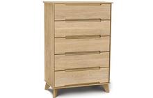 Linn 5 Drawer Wide Dresser in Bright Oak