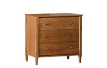 Shaker 3 Drawer Chest in Natural Cherry